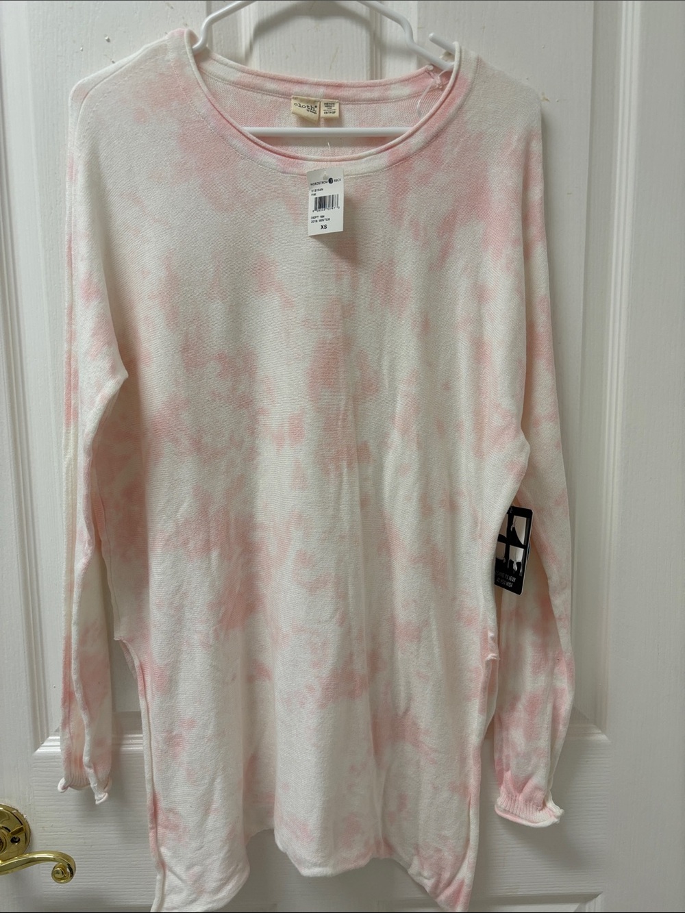 Cloth by Design Pink Tie-Dye Long Sleeve Women's Top